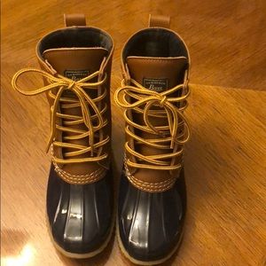 Bass Two-Tone Brown and Navy Duck Boots